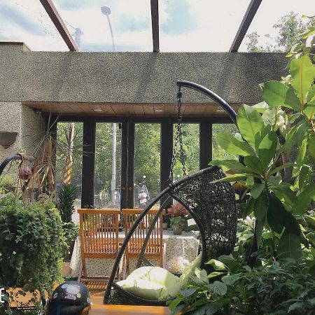 Moon House B&B Хуалянь Экстерьер фото