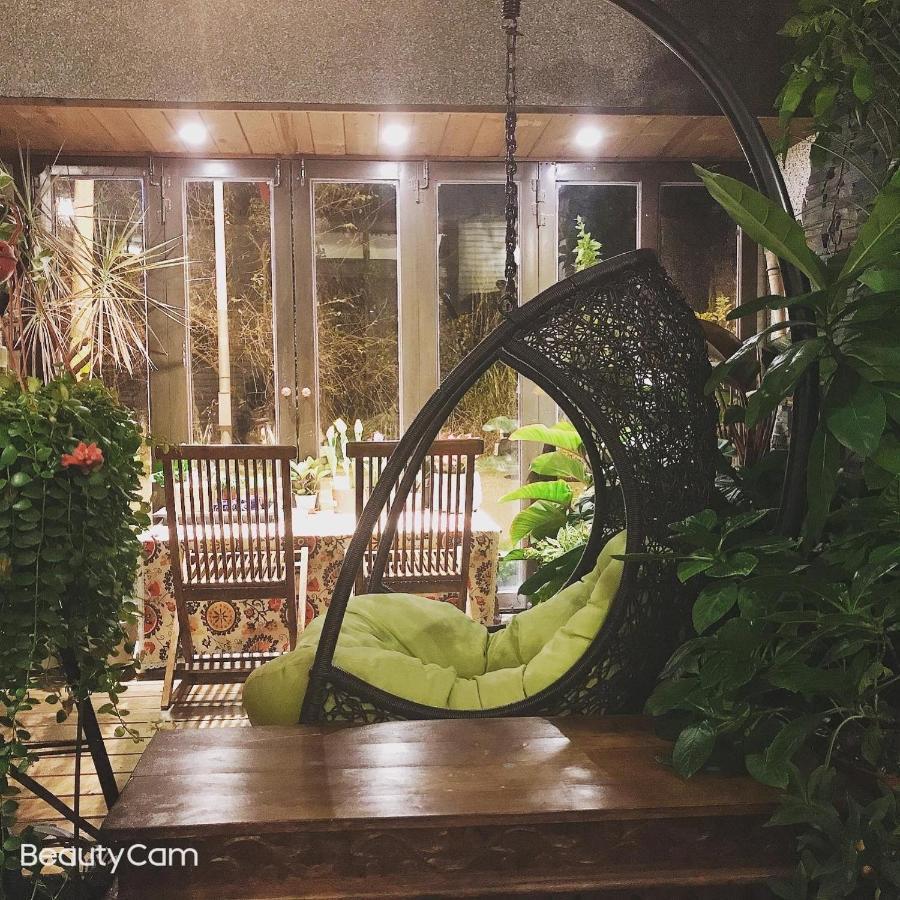 Moon House B&B Хуалянь Экстерьер фото