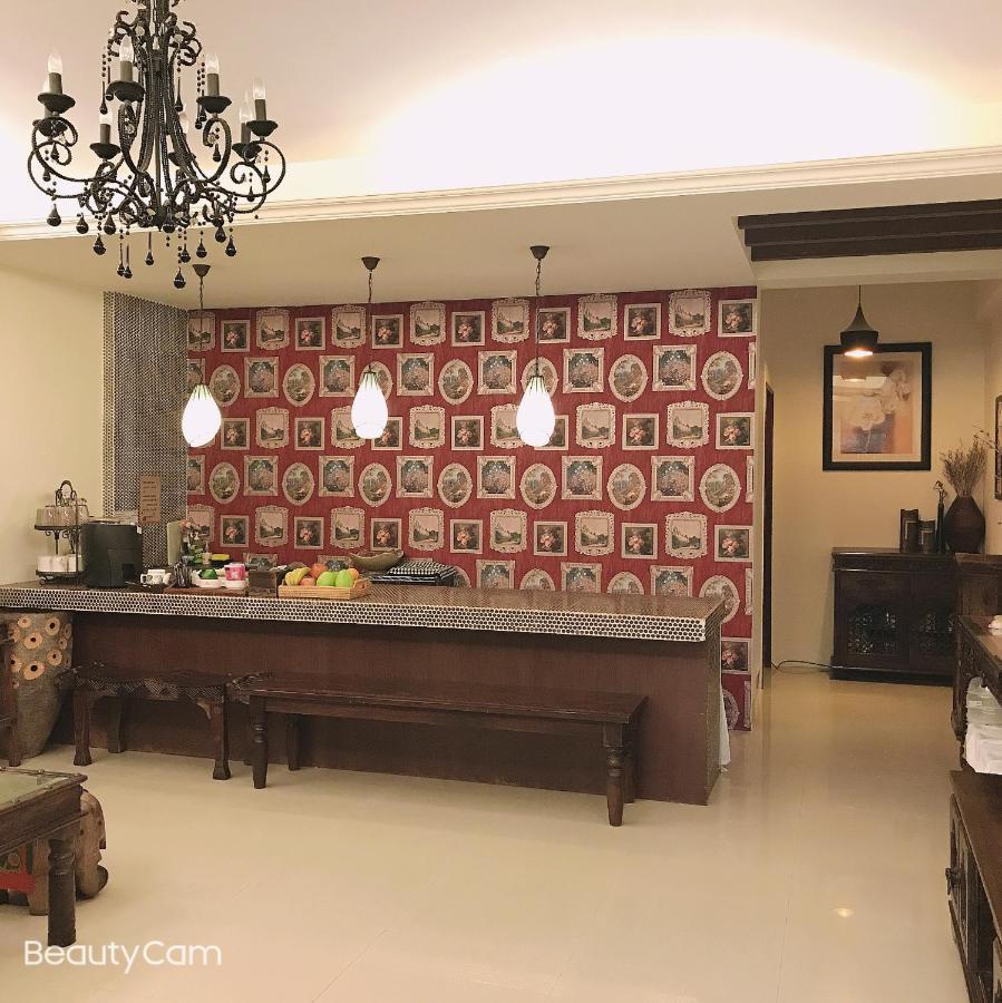 Moon House B&B Хуалянь Экстерьер фото