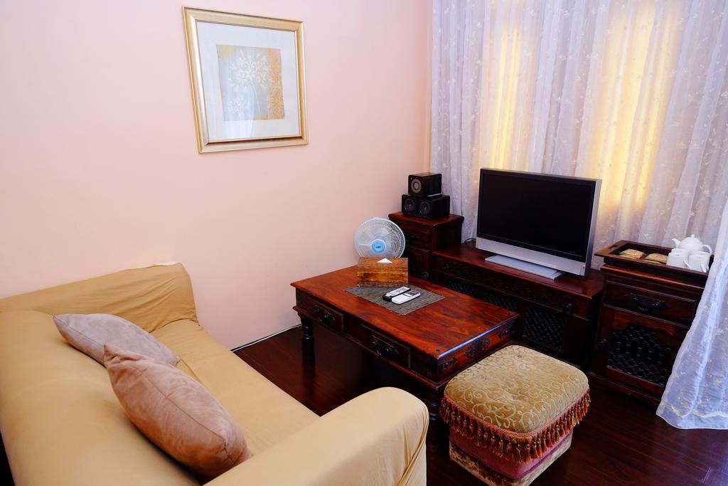 Moon House B&B Хуалянь Экстерьер фото