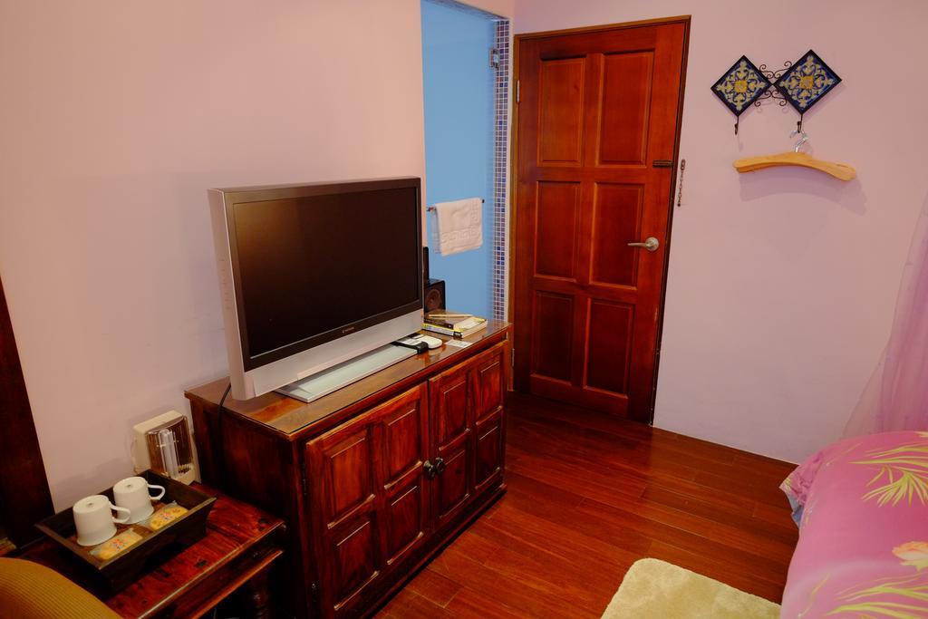 Moon House B&B Хуалянь Экстерьер фото